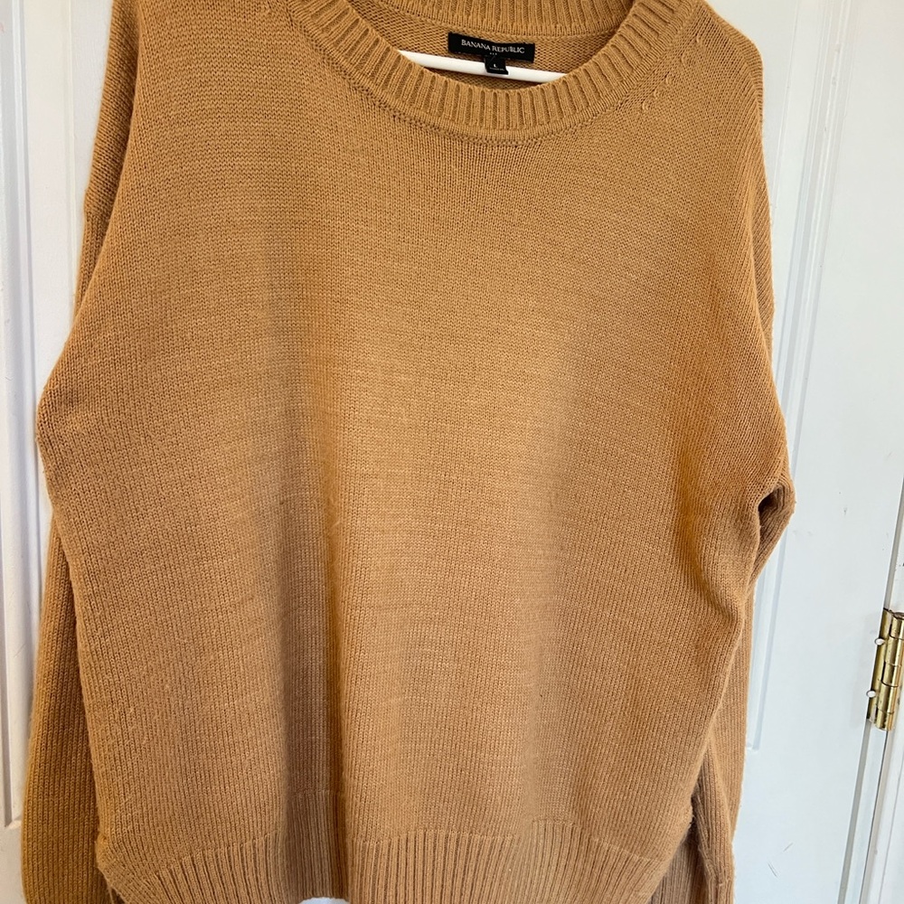 Banana Republic Sweater - Women’s L
